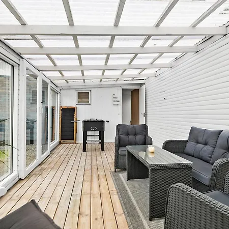 Cozy In With Wifi Holiday home